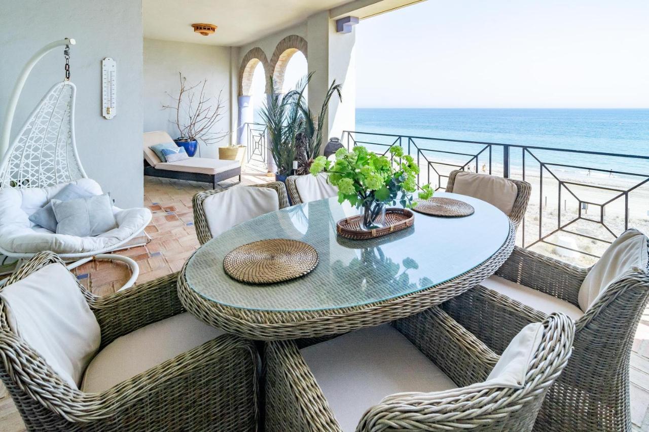 Lap- 3 Bed On The Beach. Families Only * Casares
