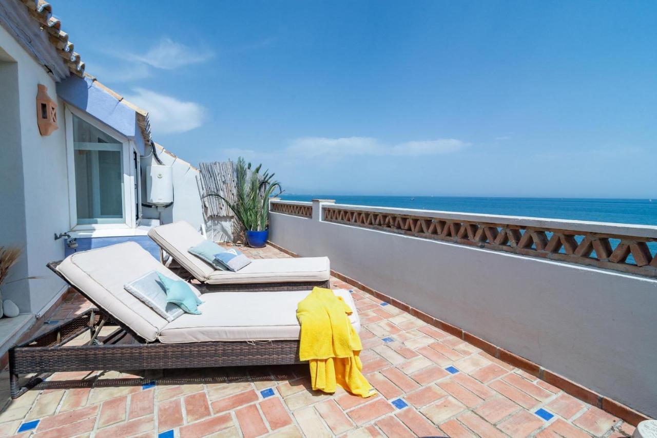 Lap- 3 Bed On The Beach. Families Only Appartamento Casares