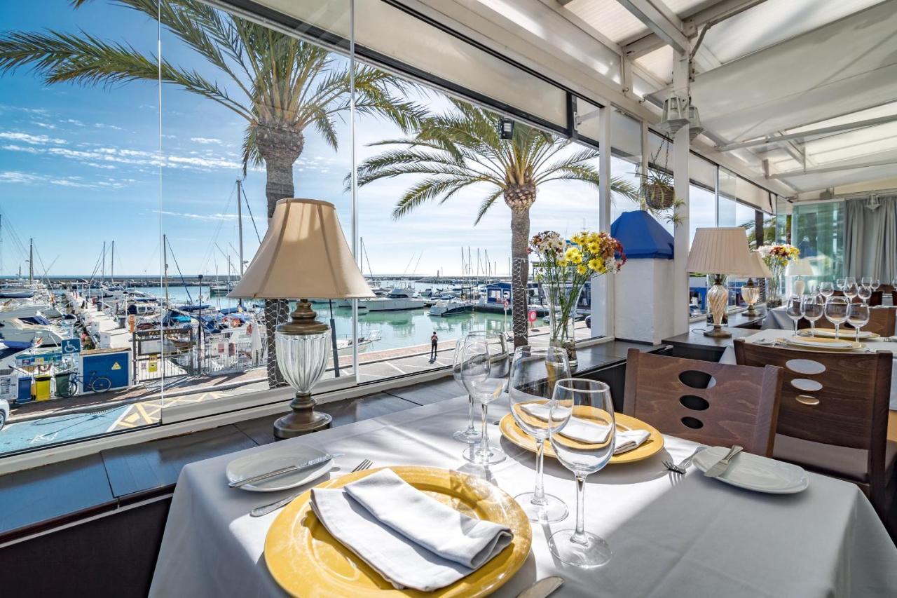 Lap- 3 Bed On The Beach. Families Only Appartamento