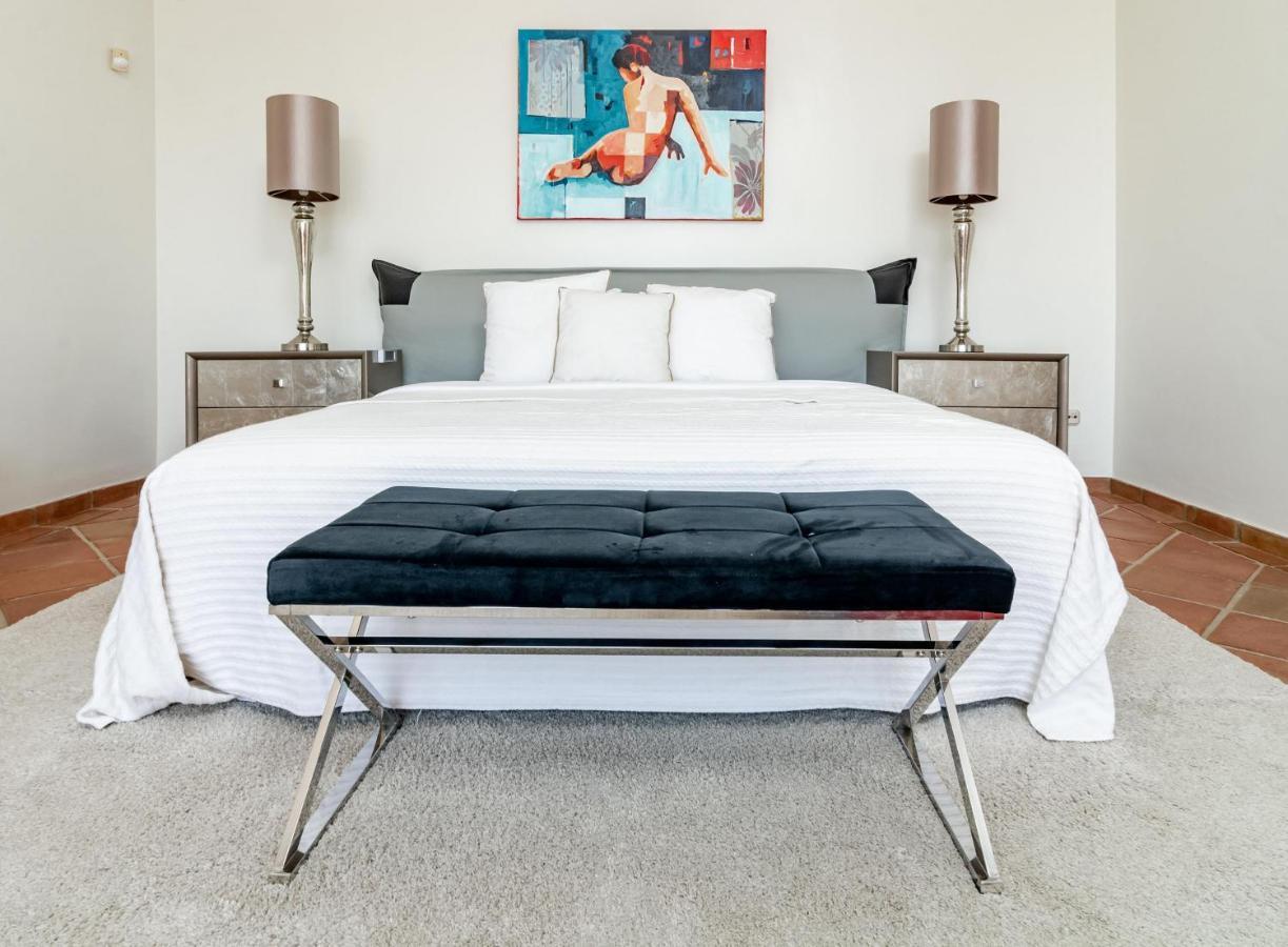 Apartment Lap- 3 Bed On The Beach. Families Only *