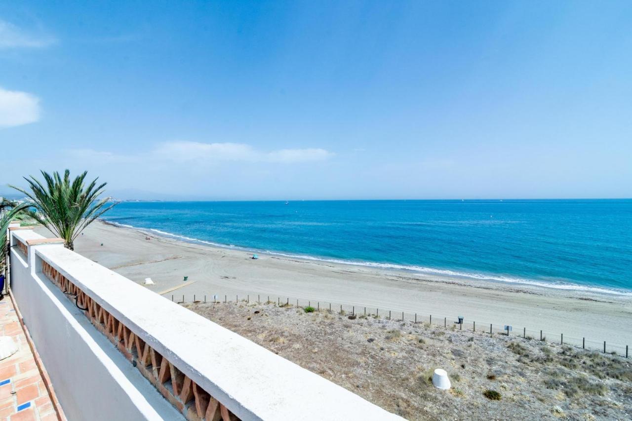 Lap- 3 Bed On The Beach. Families Only Casares